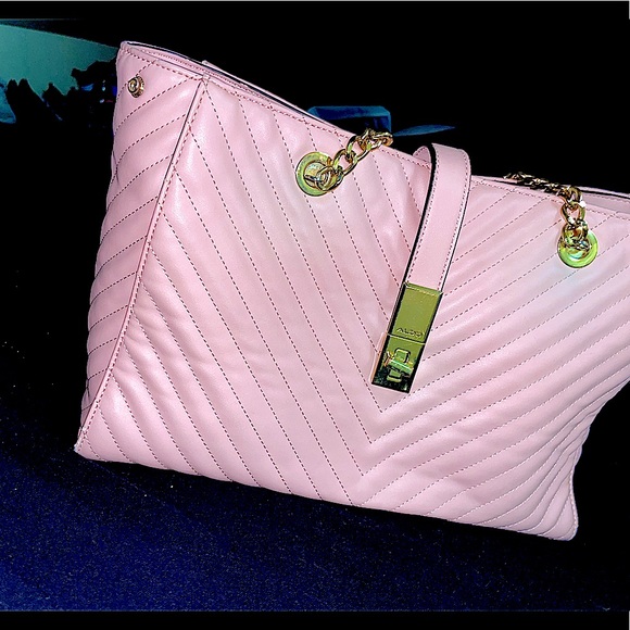 Aldo Pink with Gold accents medium sized purse gorgeous , very new - Picture 2 of 7